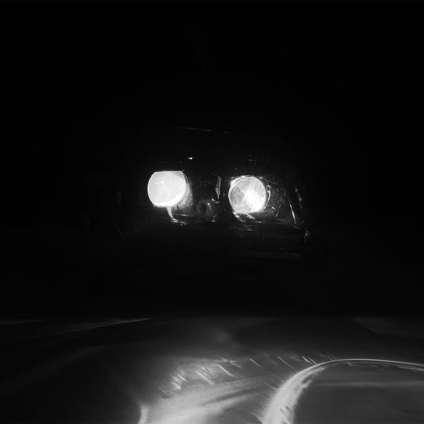 AlphaRex PRO-Series Halogen Projector Headlights (2003-2009 Toyota 4Runner)