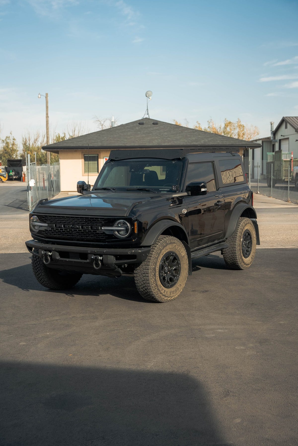 Ford Bronco 2 Door Hardtop Original Prinsu Rack 2021-Current Ford Bronco view 3