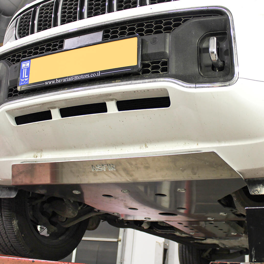 Jeep Grand Cherokee Front Skid Plate | OVERLAND