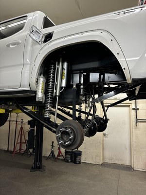 MarTec 2005+ Tacoma Coilover / Bypass Fabricated Trailing Arm 3 Link Rear Kit