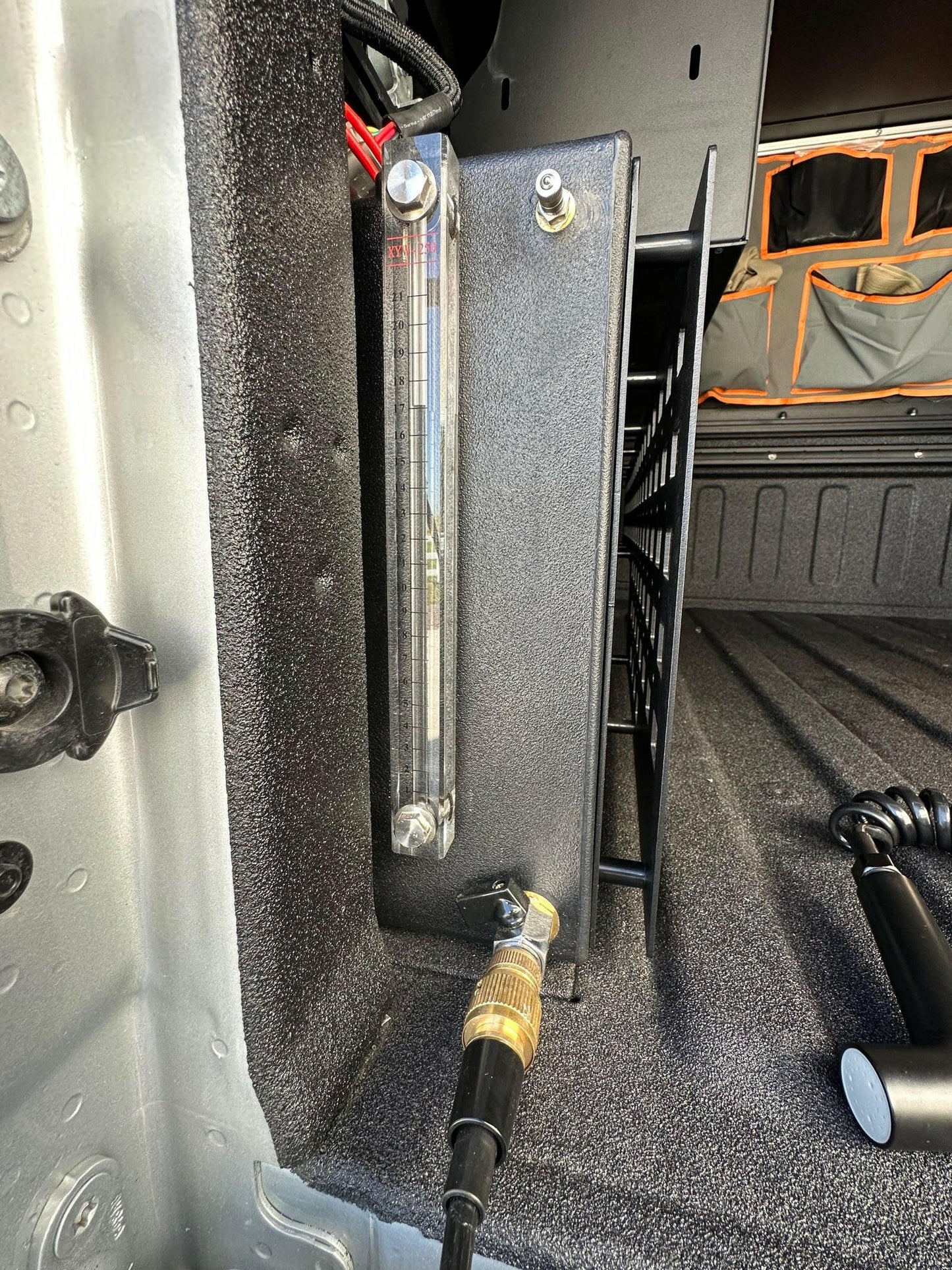 15-Gallon In-Bed Truck Water Tank – Rugged, Leak-Proof, and Built for Extreme Off-Roading