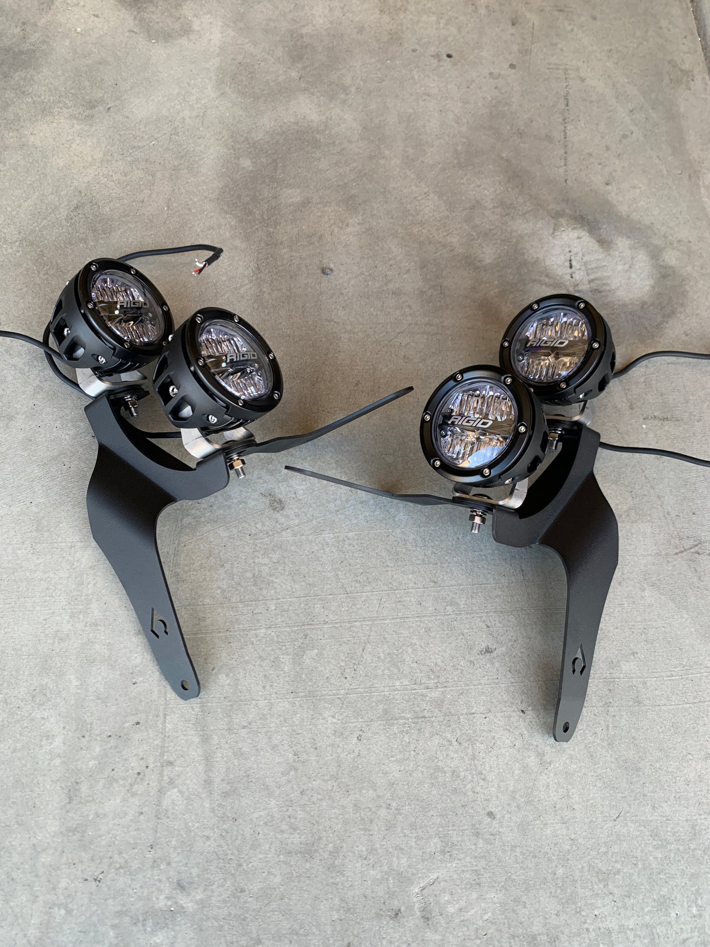 JL-JT 392 MOJAVE A-Pillar Dual Surface Light Mount