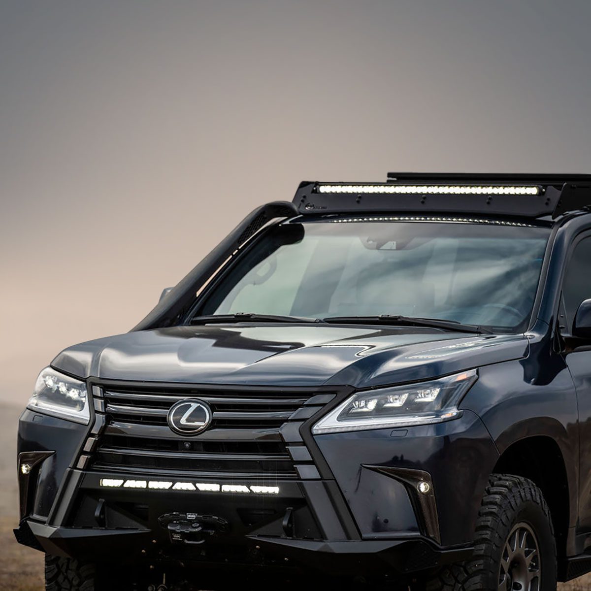 Lexus LX570 Prinsu Roof Rack 2016-2021 Lexus LX570 view 4