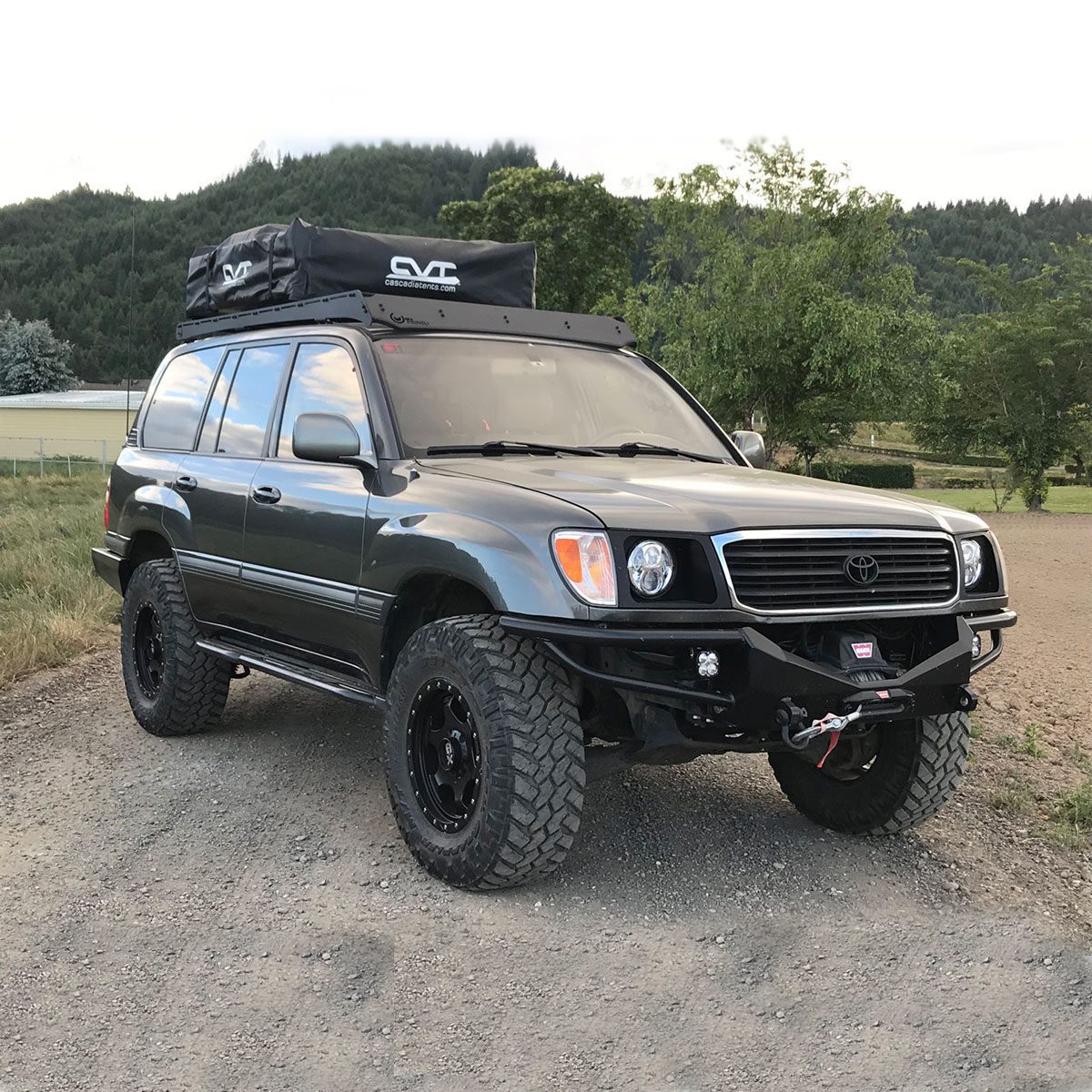 Toyota Land Cruiser 100 Series Prinsu Roof Rack 1998-2007 Toyota Land Cruiser 100 Series view 4