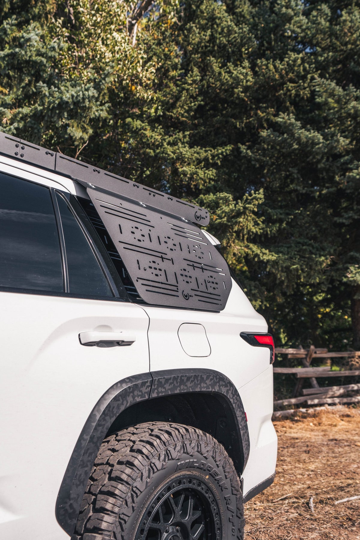Toyota Sequoia Prinsu Rear Window Accessory Panel 2022-Current Toyota Sequoia view 3
