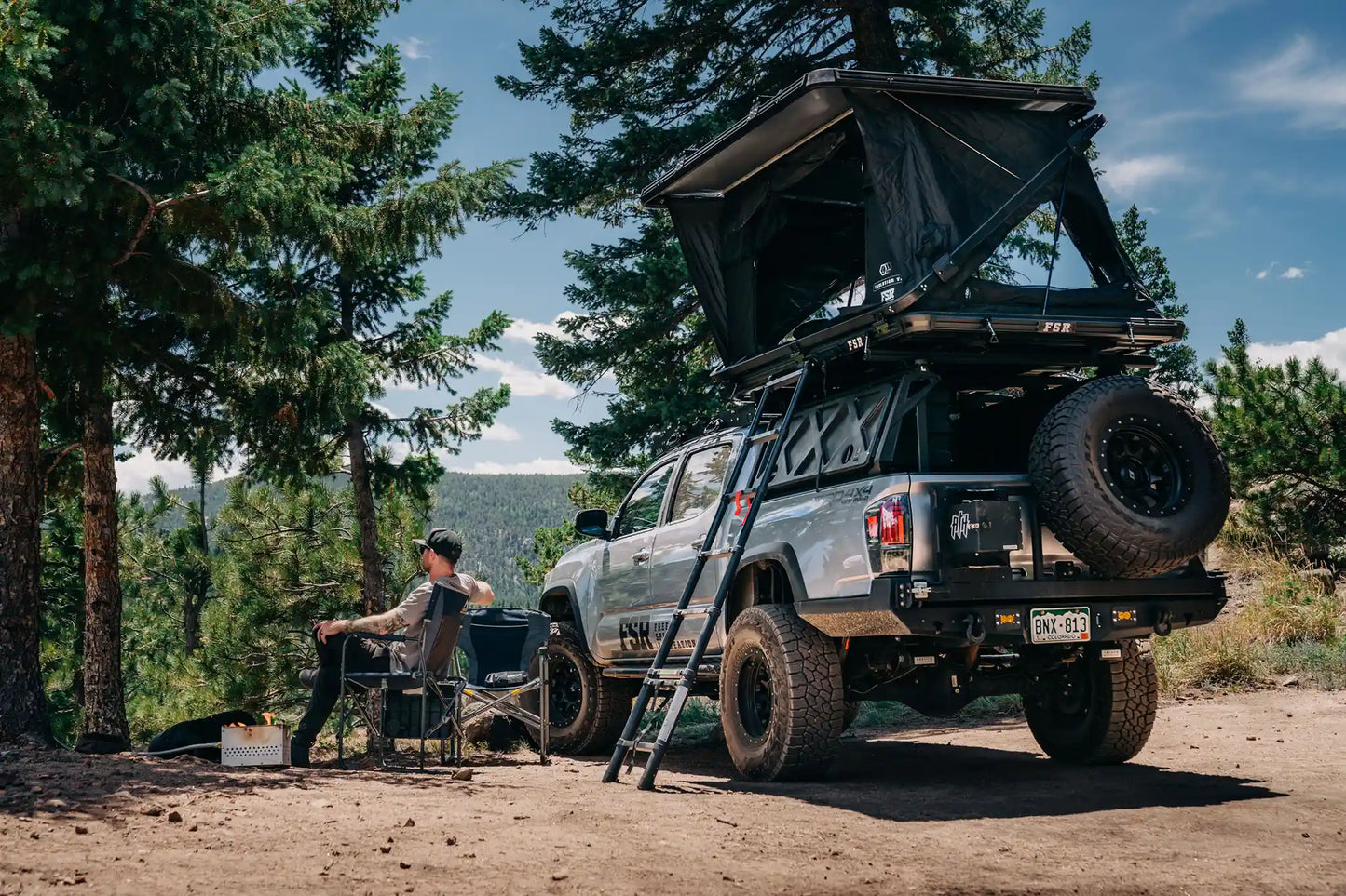 Free Spirit Recreation Evolution V3 XL - Rooftop Tent