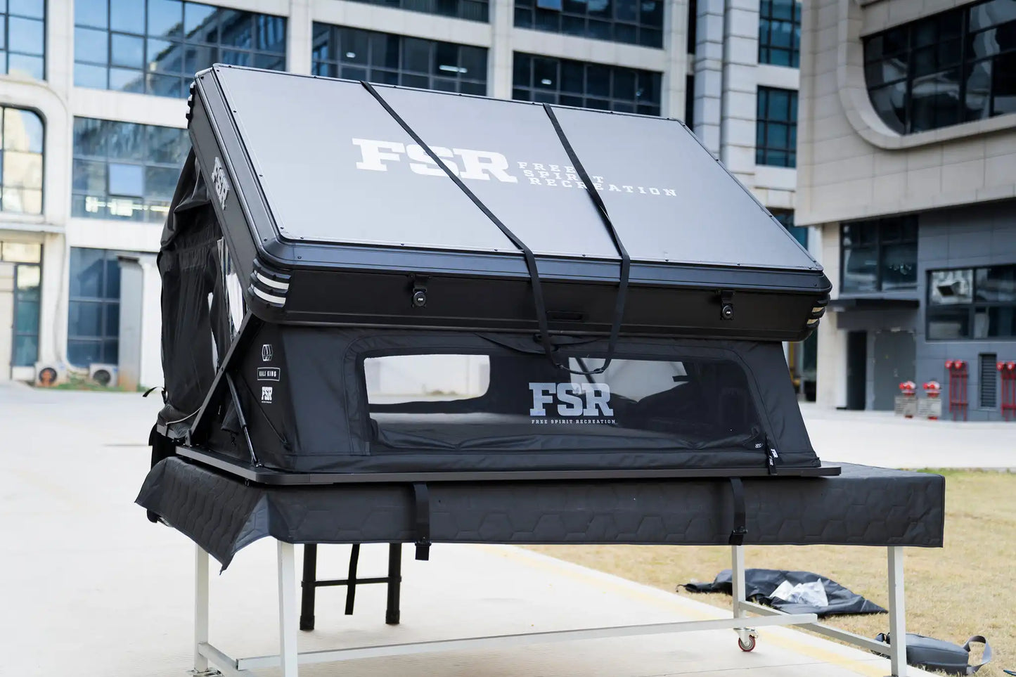 Free Spirit Recreation Kali King - Rooftop Tent
