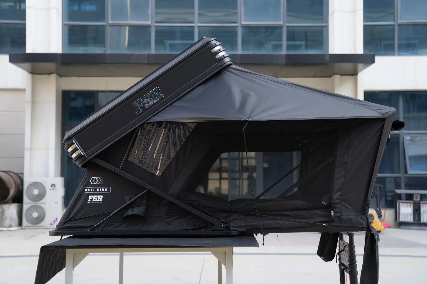 Free Spirit Recreation Kali King - Rooftop Tent