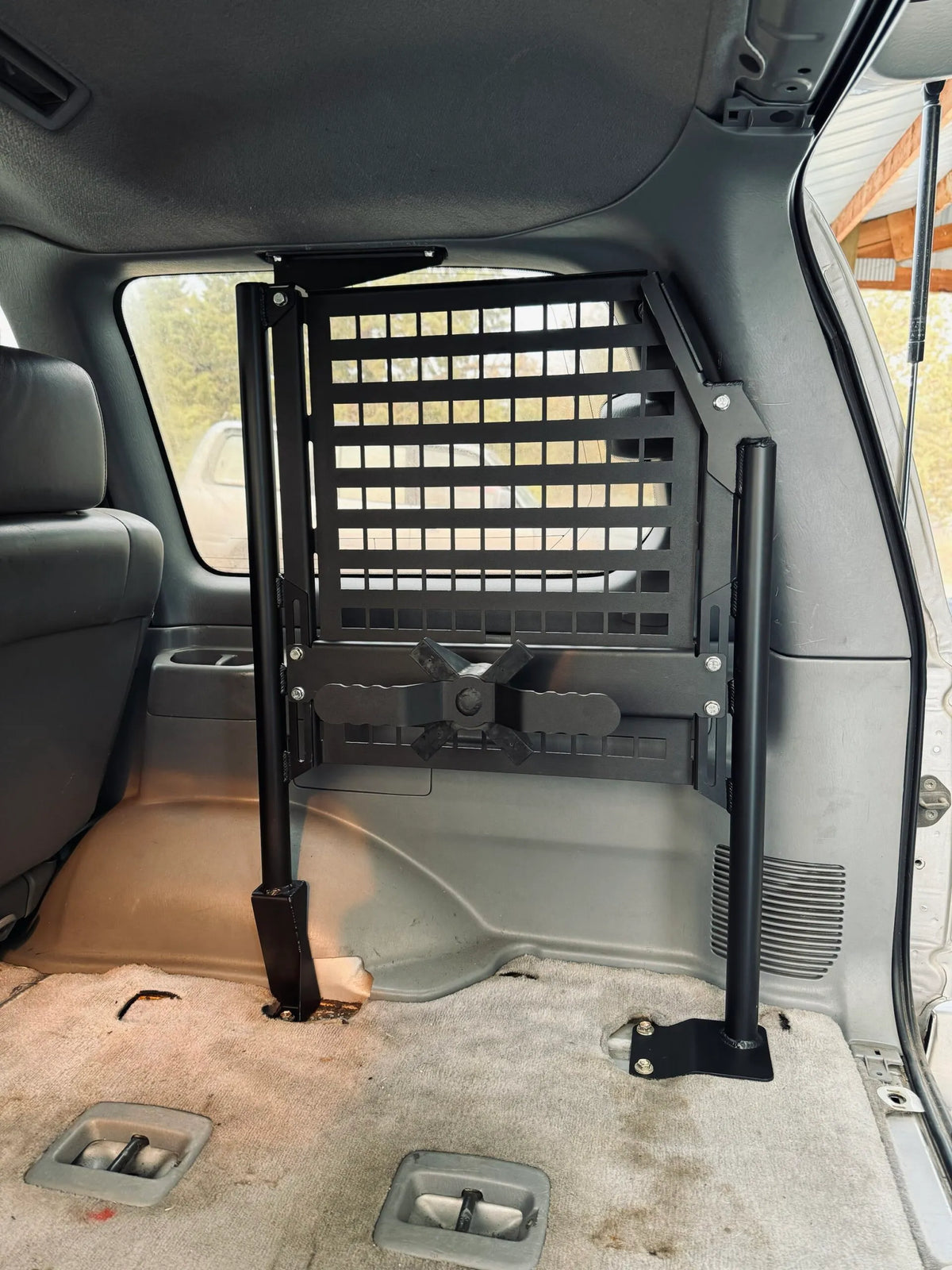 Interior Tire Carrier – 100 Series Land Cruiser